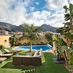 Rossella By Paramount Holidays 4* אדחה