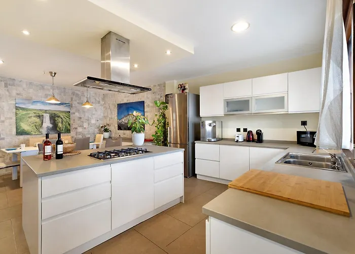 Hotell Rossella By Paramount Holidays 4*