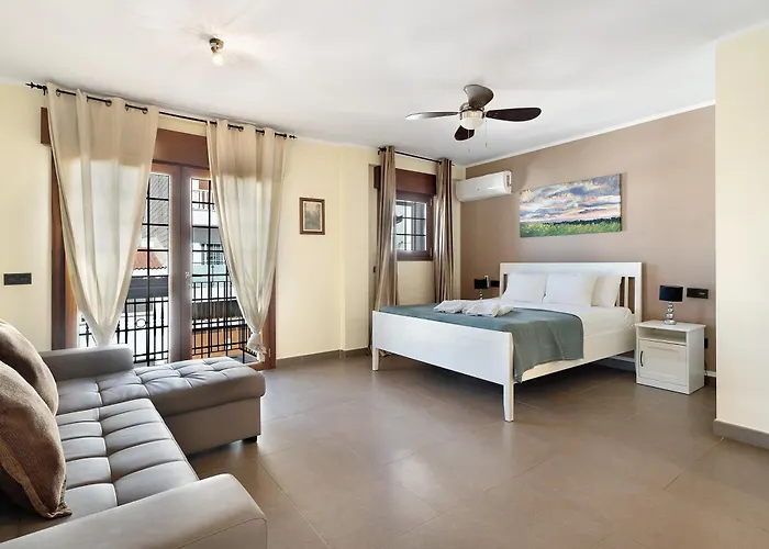 فندق Rossella By Paramount Holidays