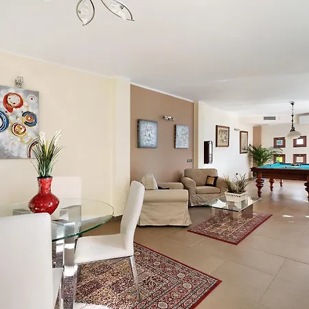 Rossella By Paramount Holidays Villa *
