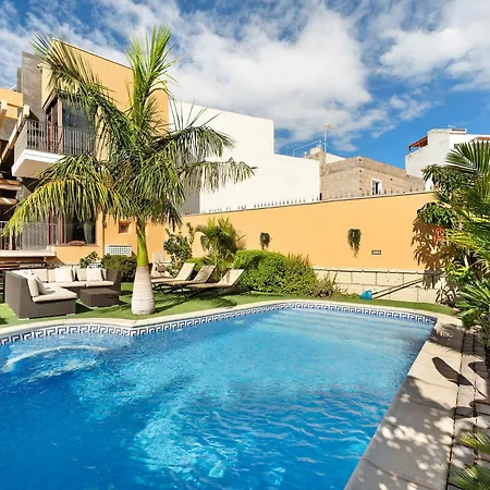 Villa Rossella By Paramount Holidays