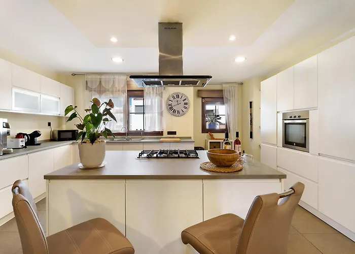 Rossella By Paramount Holidays