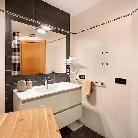 Rossella By Paramount Holidays 4*